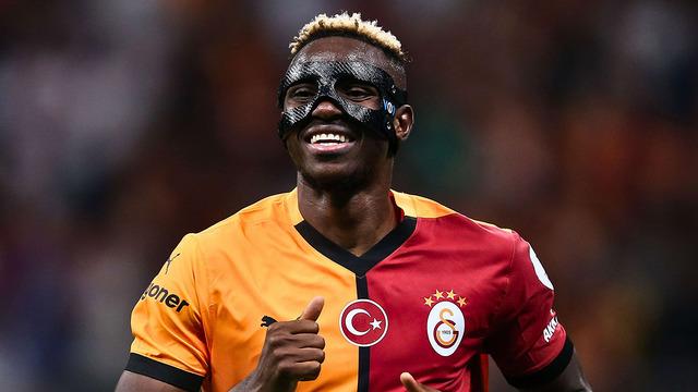 Galatasaray’da Osimhen için kritik hafta! Nijeryalı golcüye Avrupa’da Galatasaray, Arabistan’da Al Hilal en iyi teklifi yaptı…