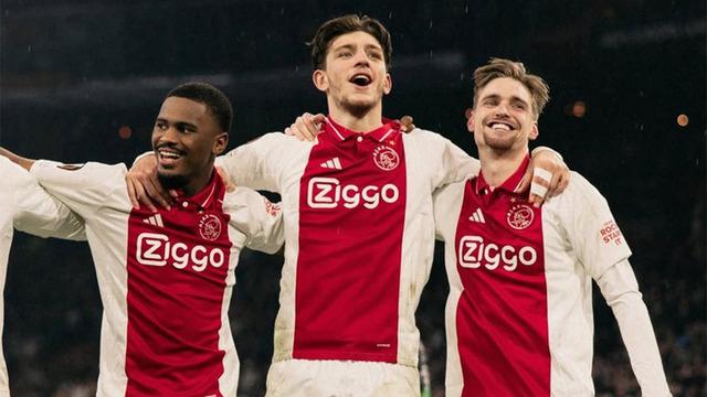 Galatasaray’dan milli yıldız için atak! Ahmet Can Kaplan transferi için Ajax ile görüşme yapıldı…