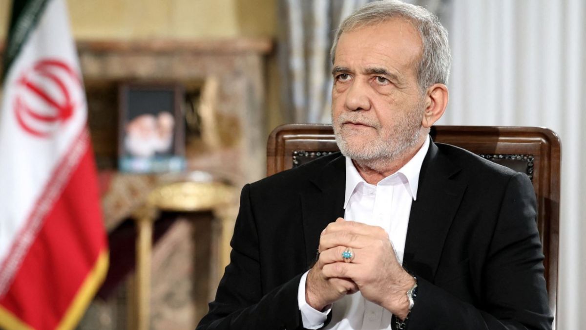 İran Cumhurbaşkanı Pezeşkiyan’ın aracı su katılmış benzin nedeniyle yolda kaldı