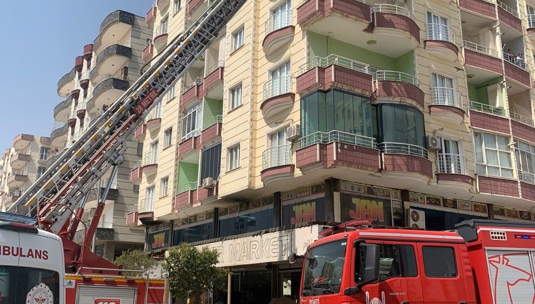 Mardin’de apartman dairesinde çıkan yangın söndürüldü