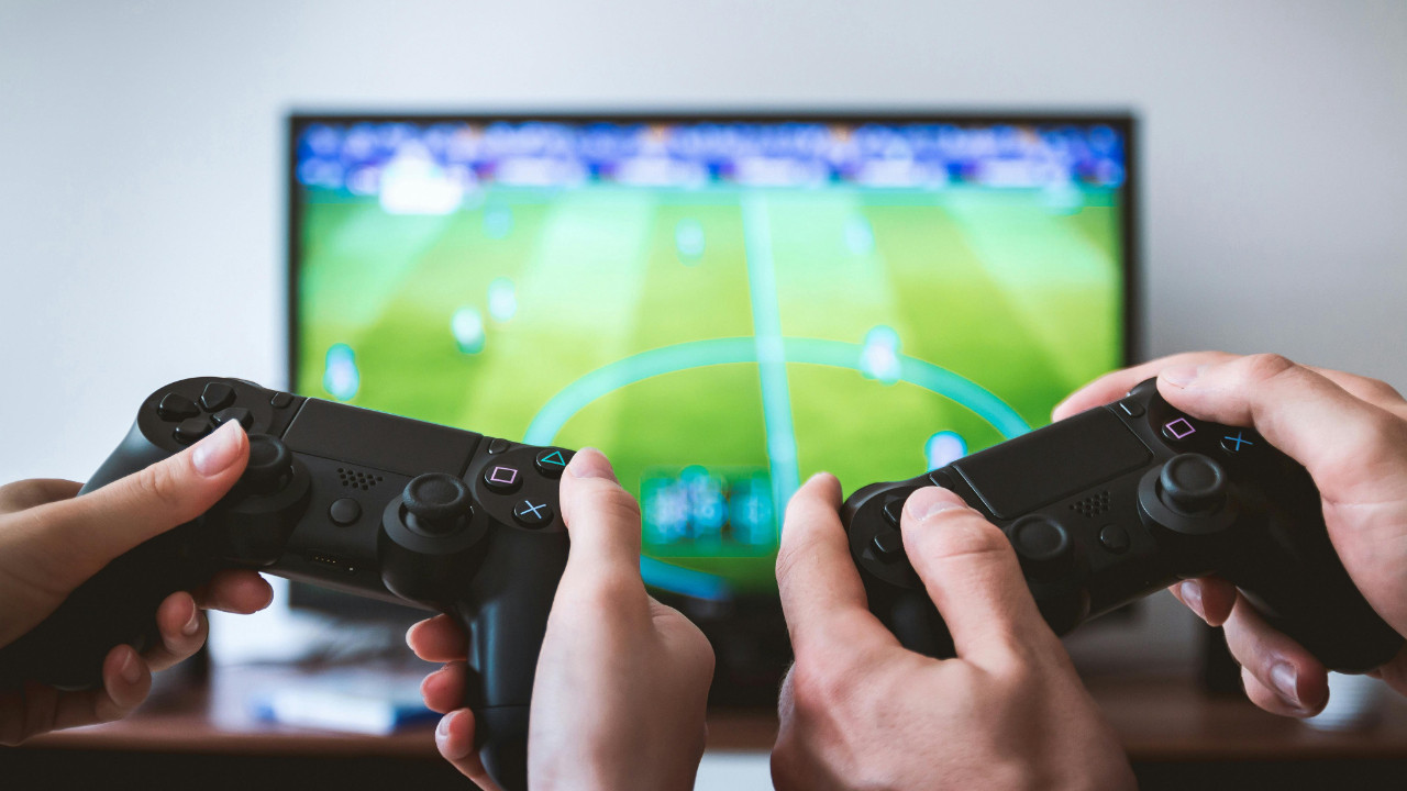 PC donanımları bu kadar güçlenmişken, oyun konsollarından neden halen vazgeçemiyoruz?