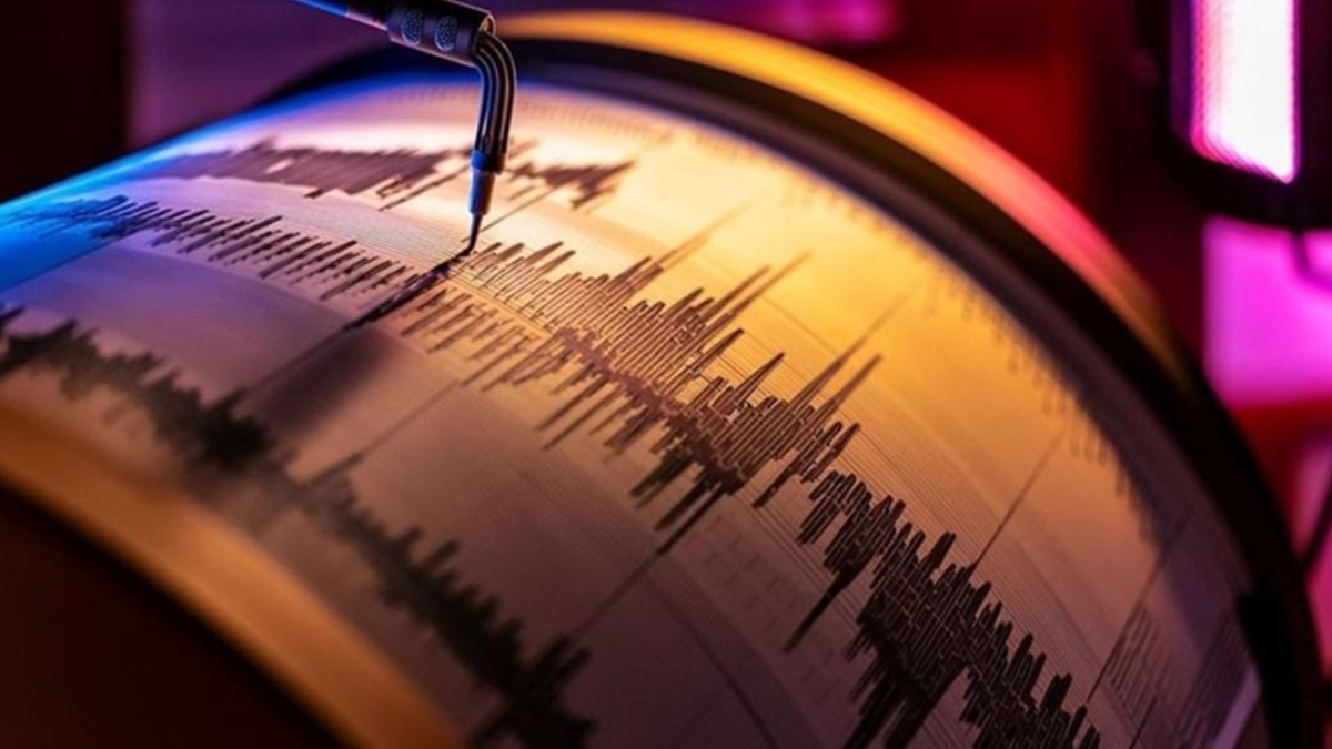 Rusya’da 6,7 ve 7,4 büyüklüğünde depremler