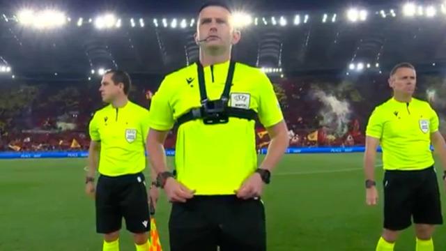 Süper Lig’de tarihi dönem! Hakemlerin üstüne kamera takılarak maç yönetilecek