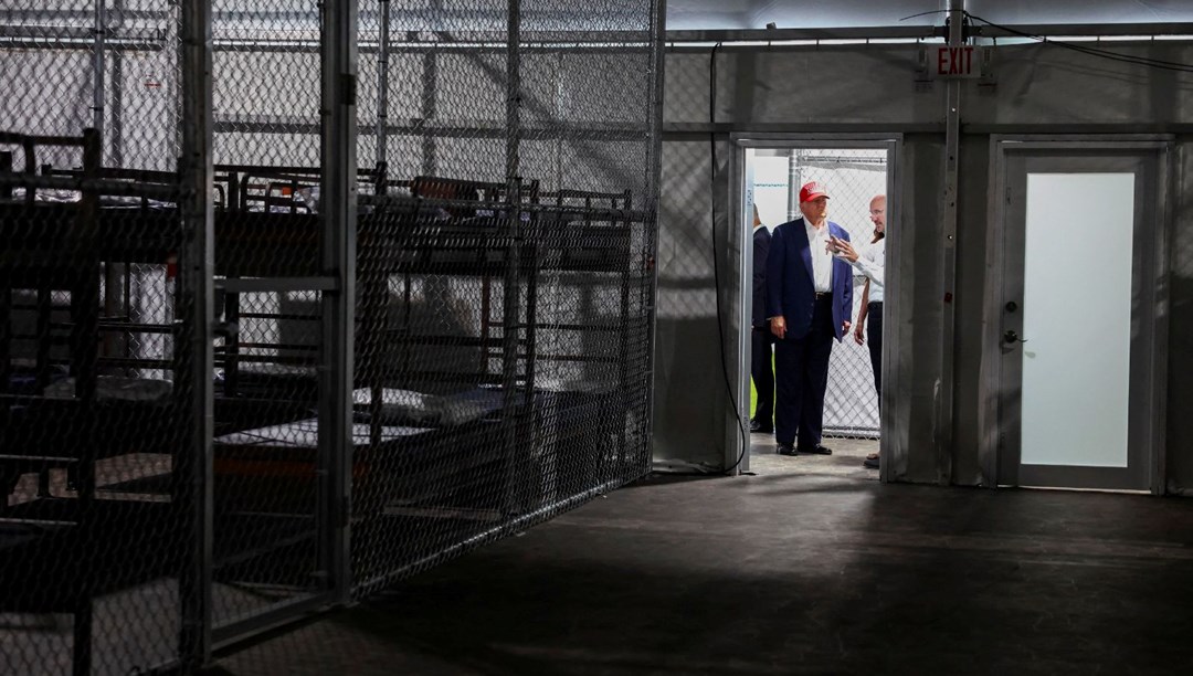Trump, “Timsah Alcatraz”ı gezdi: Bu tesisten çıkış, sadece sınır dışı