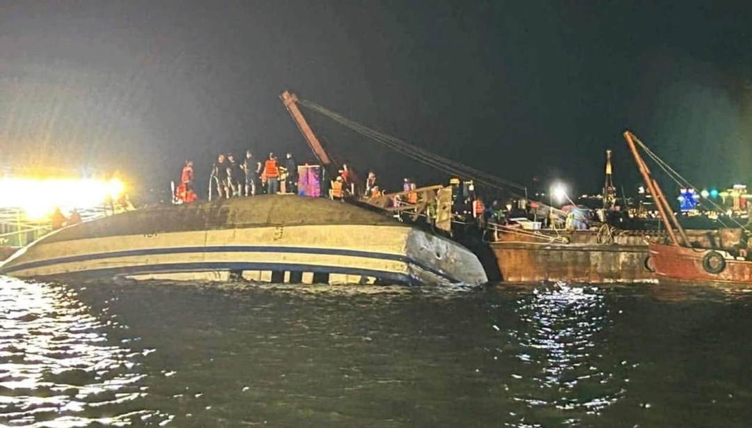 Vietnam’da tur teknesi alabora oldu: 34 ölü, 8 kayıp