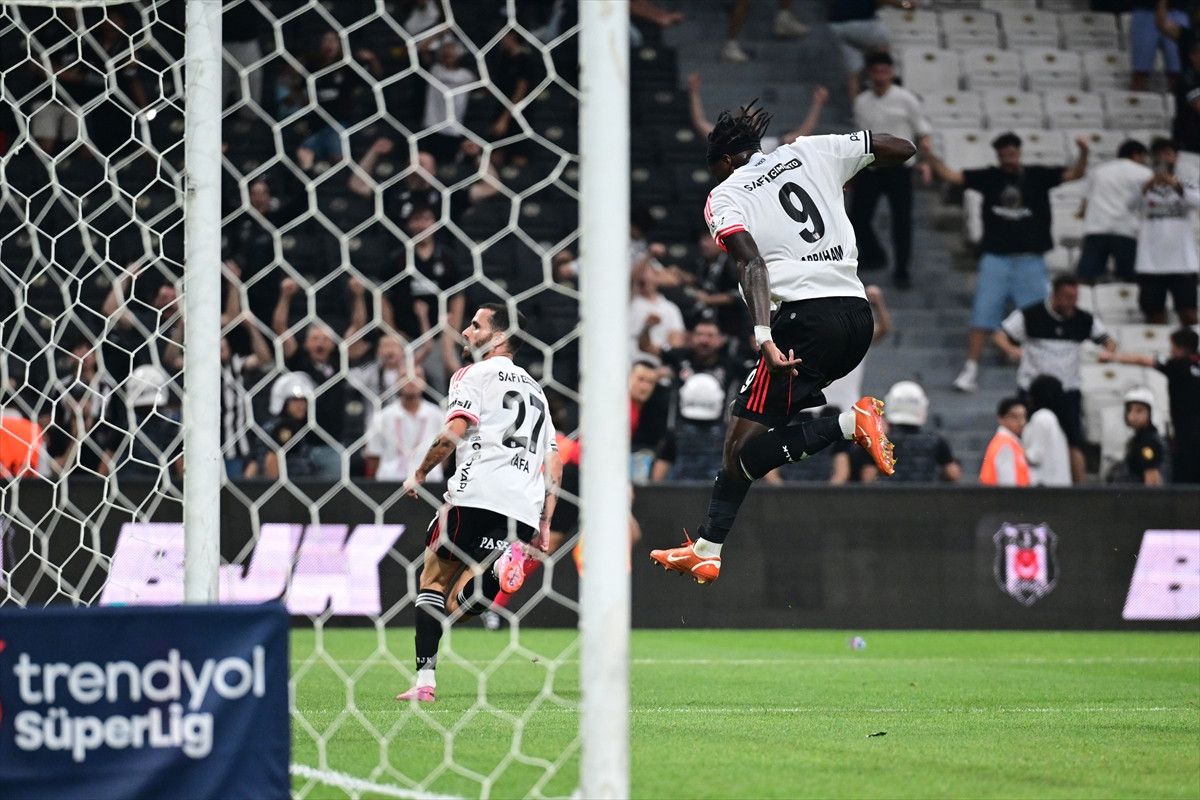 Beşiktaş, Eyüpspor’u son dakika golüyle yendi