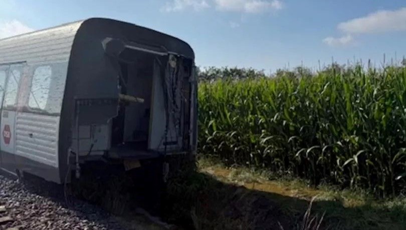 Danimarka’da tren raydan çıktı: 1 ölü, 27 yaralı