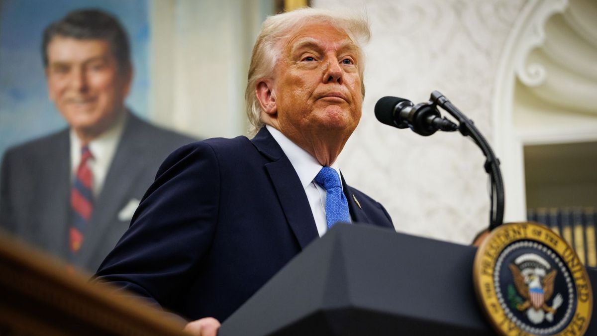 Donald Trump: Rusya konusunda büyük gelişmeler var, takipte kalın