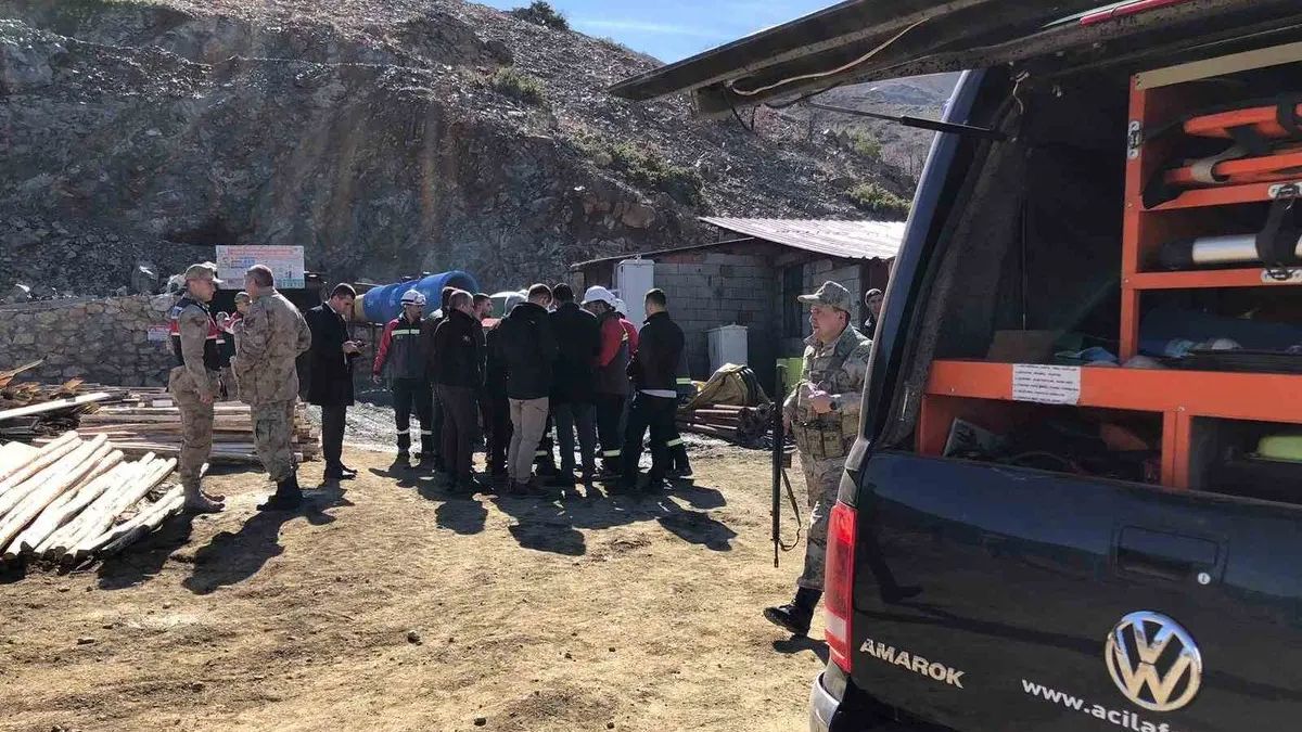 Elazığ’da maden ocağında göçük meydana geldi: 1 işçi mahsur kaldı