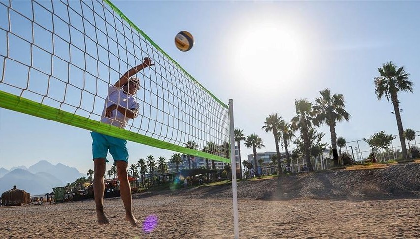 Erciyes’te plaj voleybolu turnuvası başladı