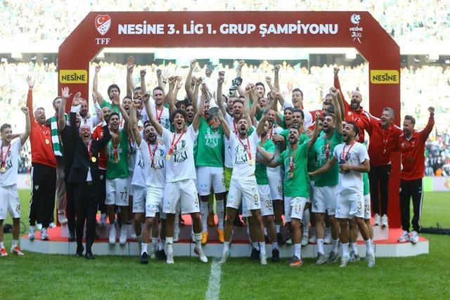 Eskişehirspor ve Bursaspor, doğa için dostluk maçına çıkacak