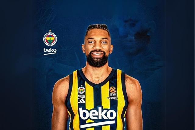 Fenerbahçe Beko’da Kanadalı basketbolcu Birch’in sözleşmesi yenilendi