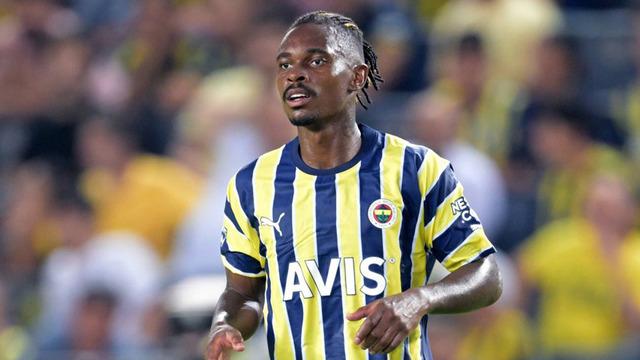 Fenerbahçe Lincoln Henrque’nin sözleşmesini feshetti!