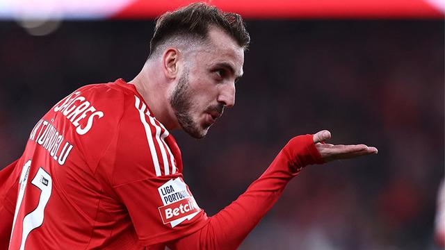 Fenerbahçe’de Kerem Aktürkoğlu rüzgarı esiyor! Benfica ile görüşmeler devam ederken, Portekiz’den müjdeli bir haber geldi…