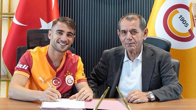 Galatasaray’da beklenen oldu! Yunus Akgün’ün sözleşmesi resmen uzatıldı