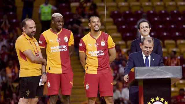 Galatasaray’da Osimhen ve Sane’nin imza töreninde transfer müjdesi! “İsimleri bildiklerinde çıldıracaklar”