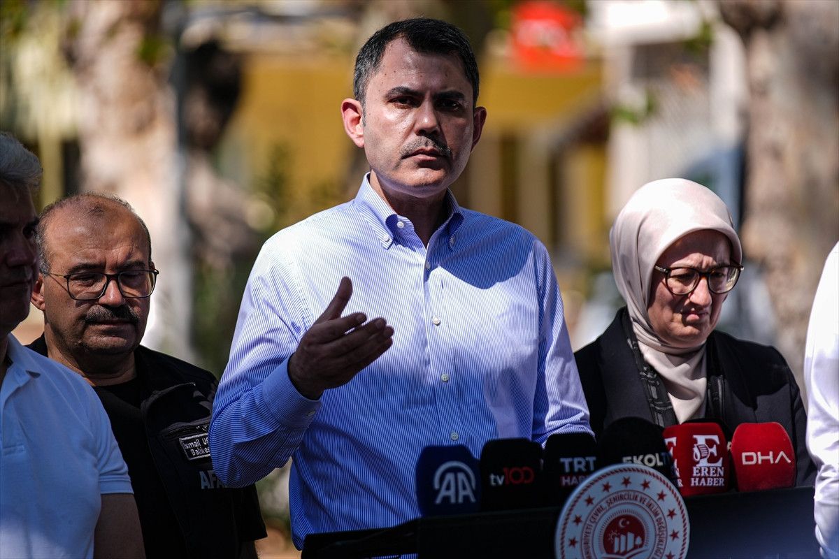 Murat Kurum deprem bölgesinden son bilançoyu açıkladı
