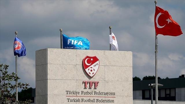 SON DAKİKA: TFF’den Süper Lig’in 1. haftası için karar! Fenerbahçe, Beşiktaş ve Başakşehir’in ilk hafta maçları ertelendi