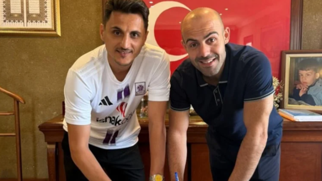 Süper Lig’in dev kulüplerinde top koşturmuştu! Mustafa Pektemek’ten herkesi şaşırtan imza! Yeni takımı…