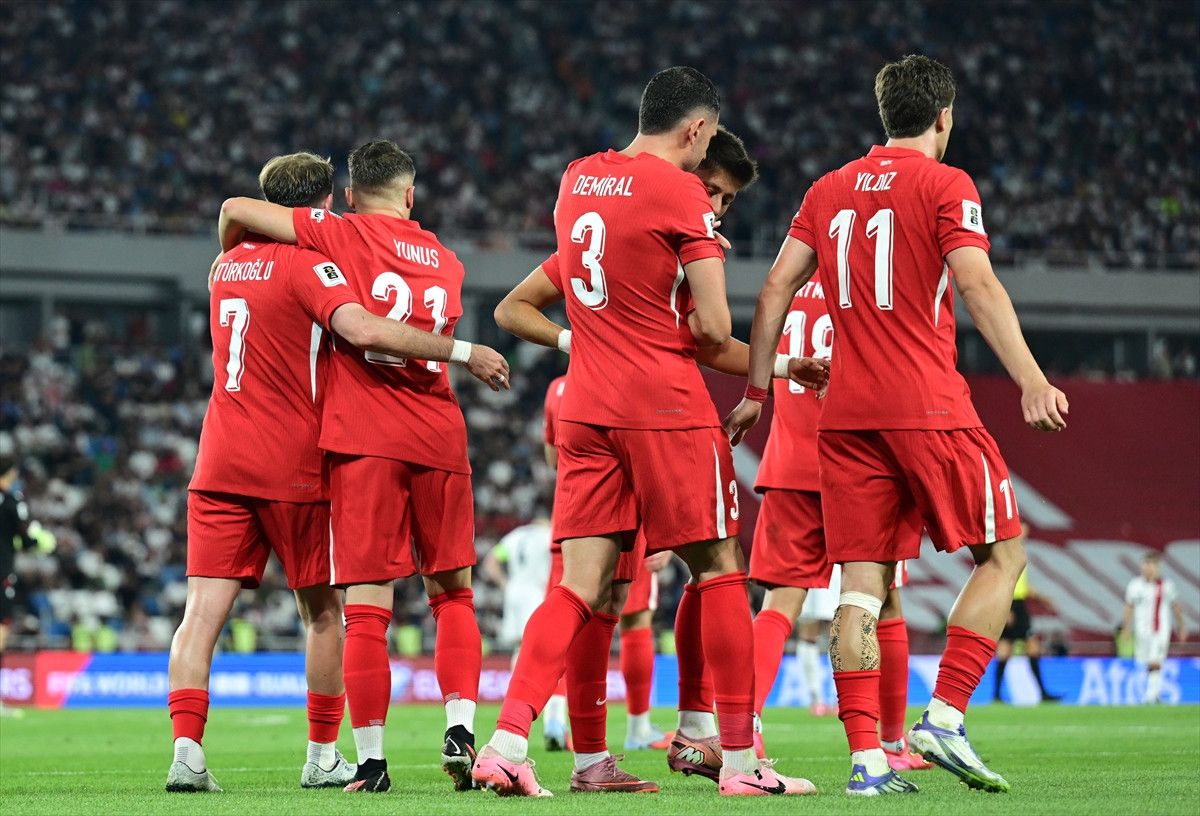 A Milli Futbol Takımı, Gürcistan karşısında üç puanı üç golle aldı