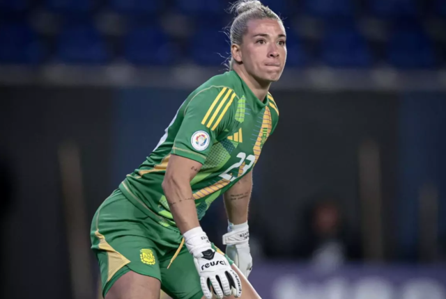 Arjantinli kaleci Chaves, Fenerbahçe arsaVev için İstanbul’a gelecek