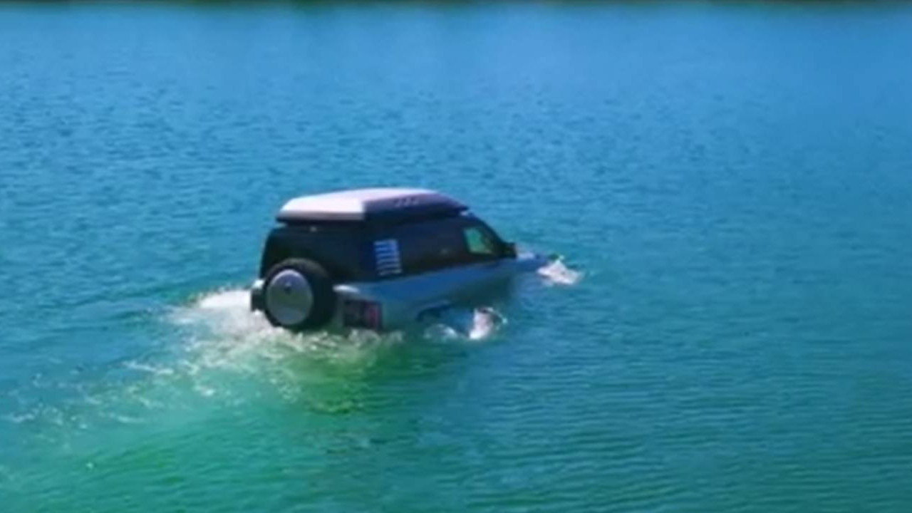 BYD Türkiye’nin İstanbul’da tanıttığı 2 model: Suya giriyor, dans edip tank dönüşü yapıyorlar