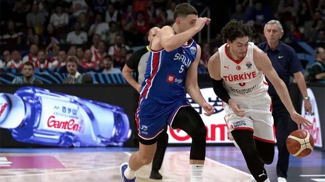 EuroBasket 2025’te Türkiye Sırbistan’ı yenerek gruptan lider çıkmayı garantiledi!