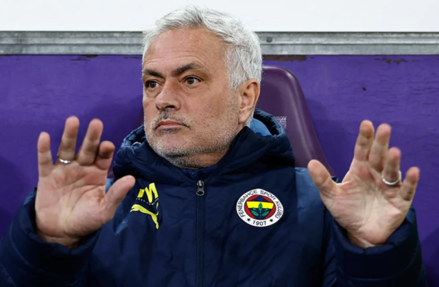 Fenerbahçe’den gönderilmişti! Jose Mourinho sahalara geri dönüyor… İşte yeni takımı