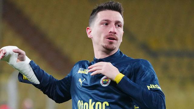 Fenerbahçeli futbolcu Mert Hakan Yandaş’tan canlı yayında sakatlık açıklaması!
