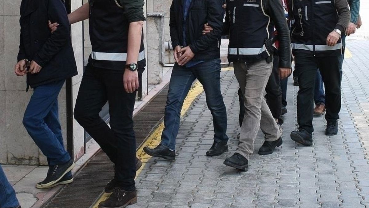 FETÖ’nün Deniz Kuvvetleri mahrem yapılanması soruşturmasında 10 gözaltı kararı