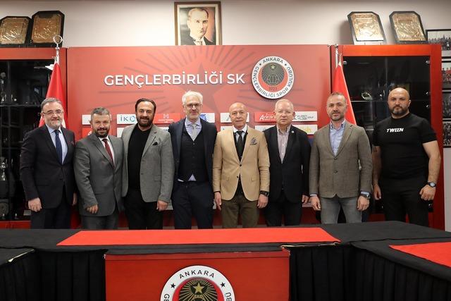 Gençlerbirliği’nde sportif direktör Ali Ekber Düzgün istifa etti