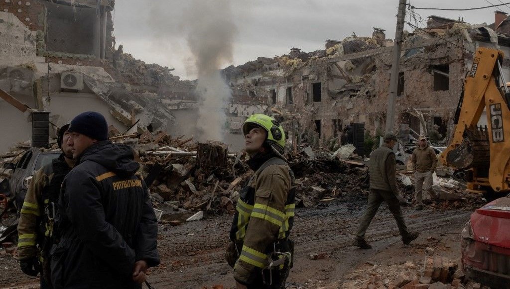 Kiev’e bombalar yağdı: 12 saatlik saldırı şehri harap etti