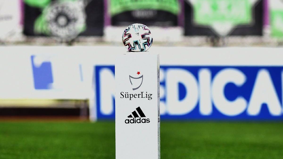 Süper Lig’in ilk devresindeki derbi tarihleri belli oldu