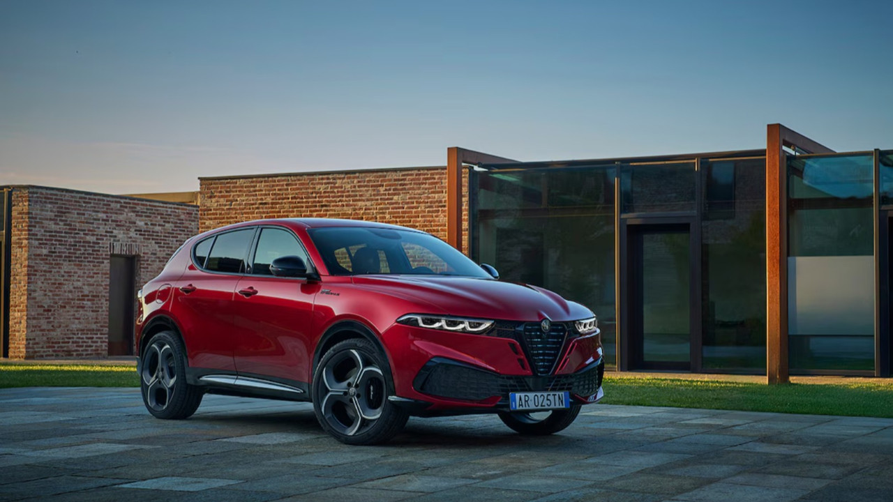 Alfa Romeo Tonale 2026: Güçlenen hybrid, yenilenen yüz