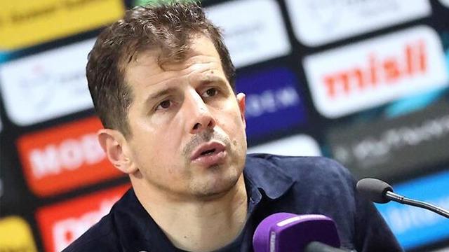 Antalyaspor evinde Çaykur Rizespor’a 5-2 yenildi! Maç sonu Emre Belözoğlu’ndan istifa geldi… Başkan istifayı kabul etmedi…