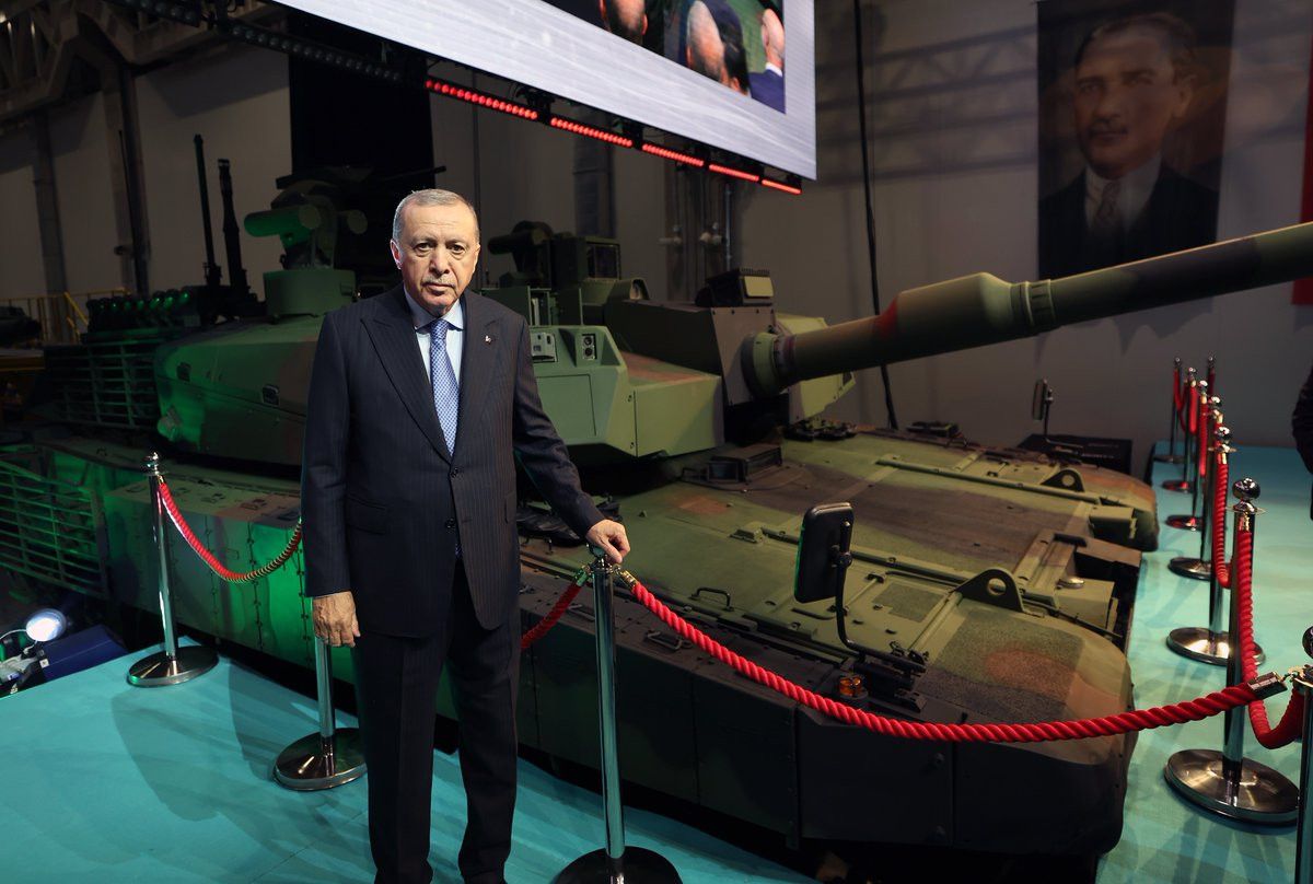 Cumhurbaşkanı Erdoğan, Altay’la poz verdi