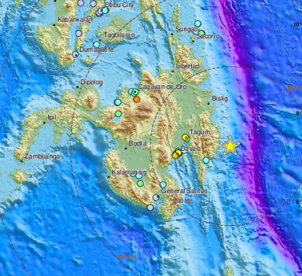 Filipinler’de 7,4 büyüklüğünde deprem