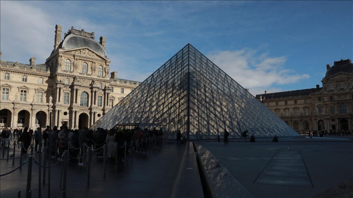 Fransa’yı sarsan Louvre Müzesi soygununda yeni detaylar ortaya çıktı