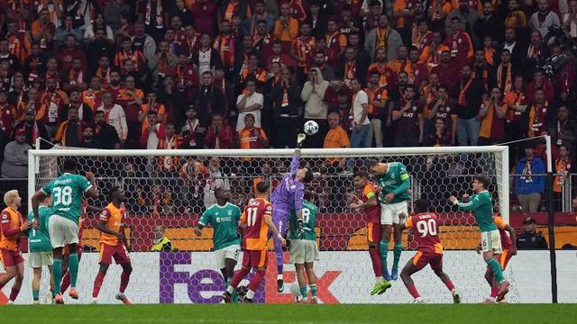 Galatasaray’ın tarihi bir zafer aldığı Liverpool’da Chelsea maçı hazırlıkları sürpriz bir adreste gerçekleşti! İstanbul ekibi tesislerini açtı…