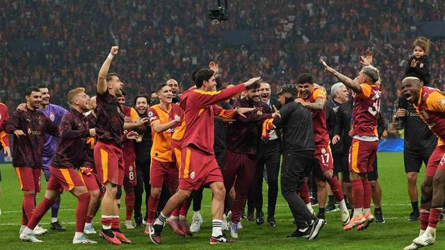 Galatasaray’ın yıldız oyuncusu Mauro Icardi’den Liverpool galibiyeti sonrası flaş hareket! Herkes şoke oldu… Sosyal medya çalkalandı