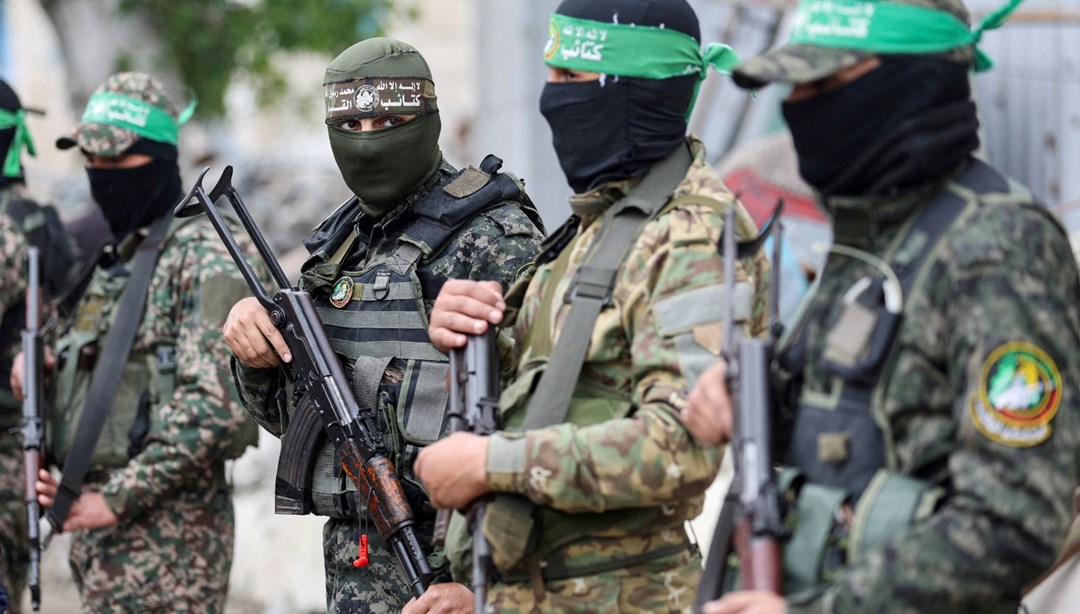 Hamas, bir İsrailli esirin daha cesedini teslim etti