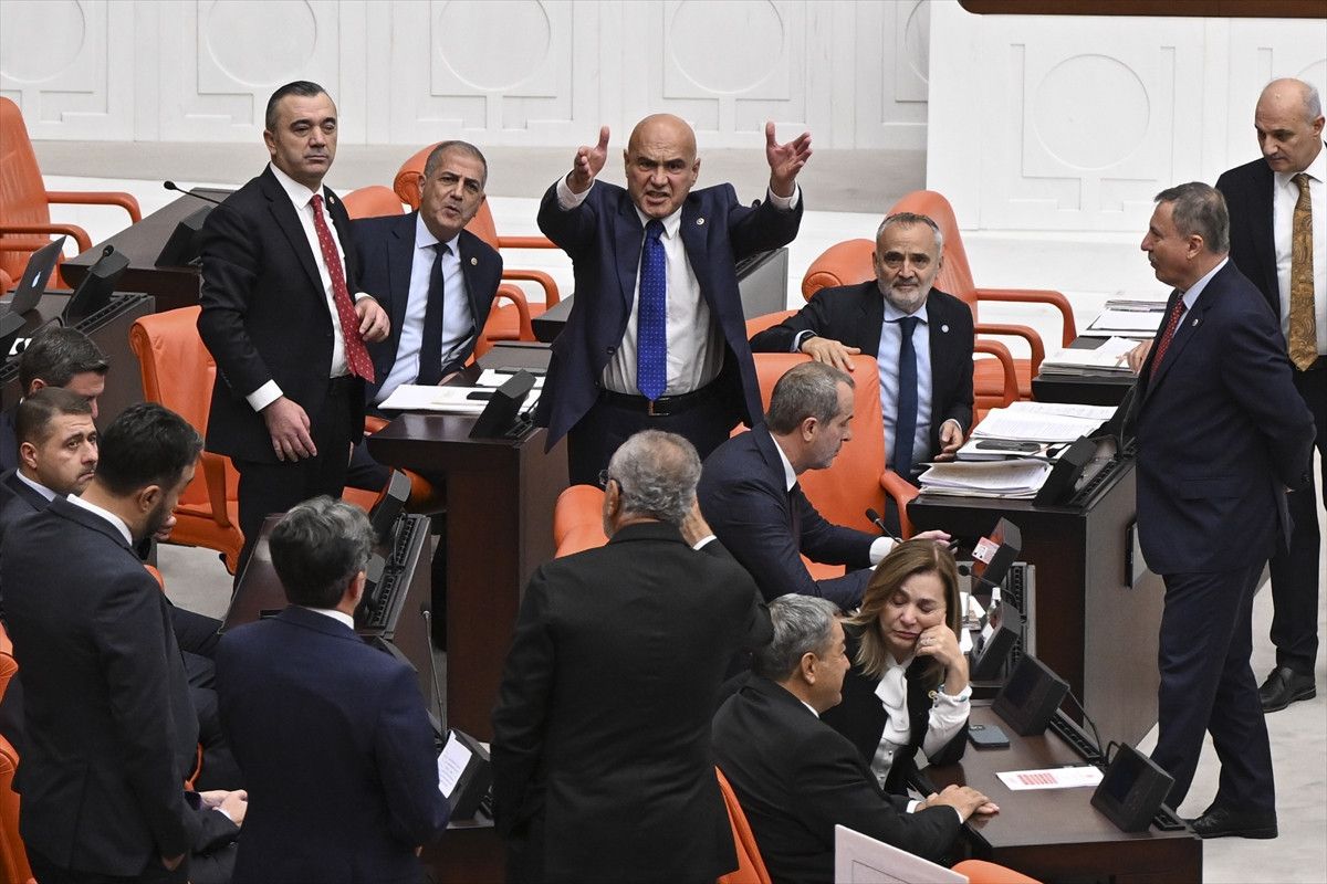 TBMM’de İyi Partili Çömez ile Pervin Buldan arasında ‘ulak’ tartışması