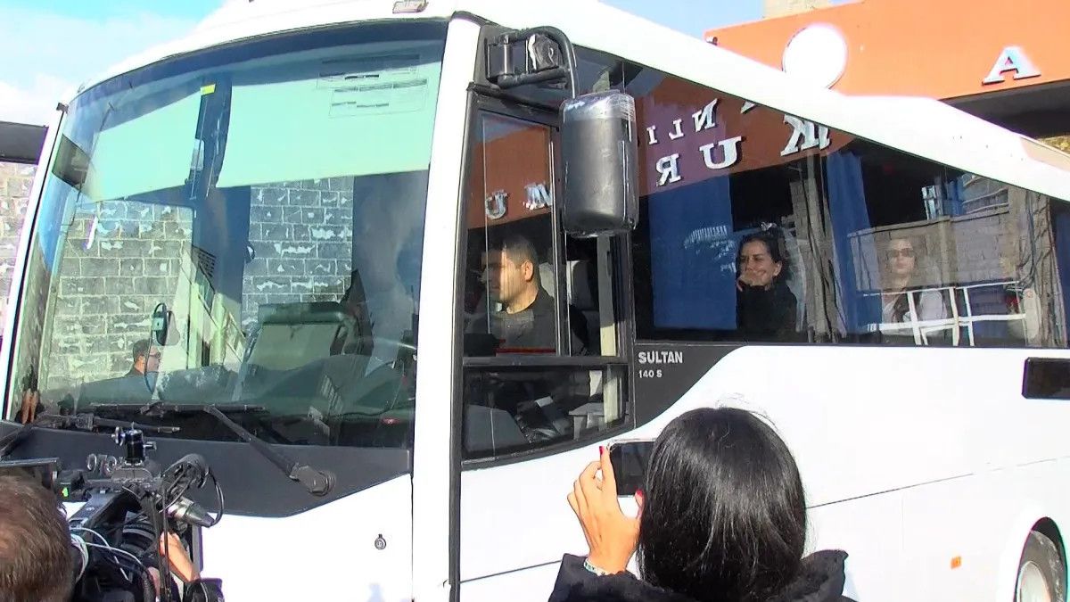 Ünlülere uyuşturucu operasyonu: 8 isimde uyuşturucu tespit edildi