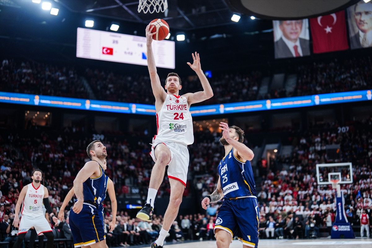 A Milli Erkek Basketbol Takımı, Bosna Hersek’i rahat geçti