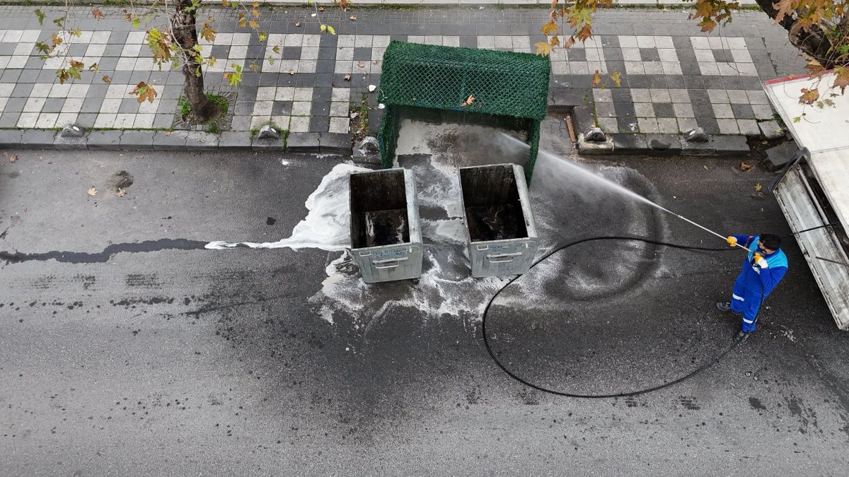 Bağcılar’da sokaklar, ‘baştan ayağa’ temizleniyor