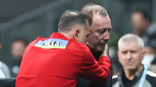 Beşiktaş-Fenerbahçe derbisinde ortalık karıştı! 1 dakikada 2 kırmızı kart çıktı