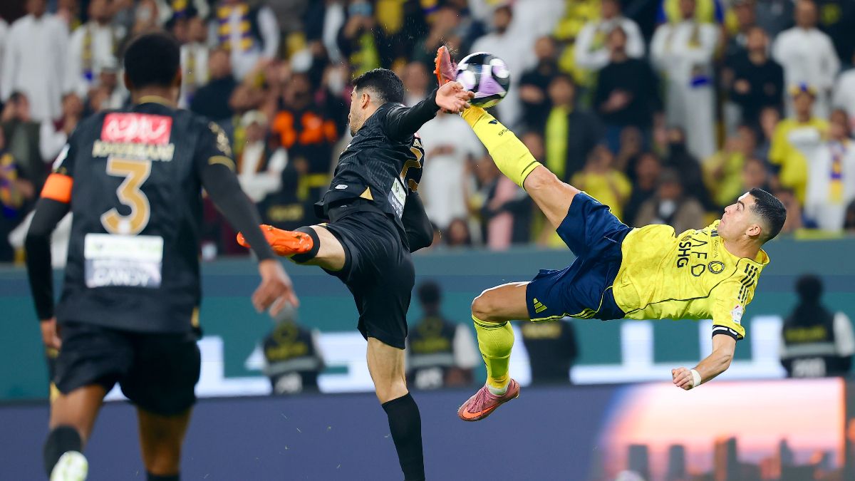 Cristiano Ronaldo’dan harika röveşata golü!