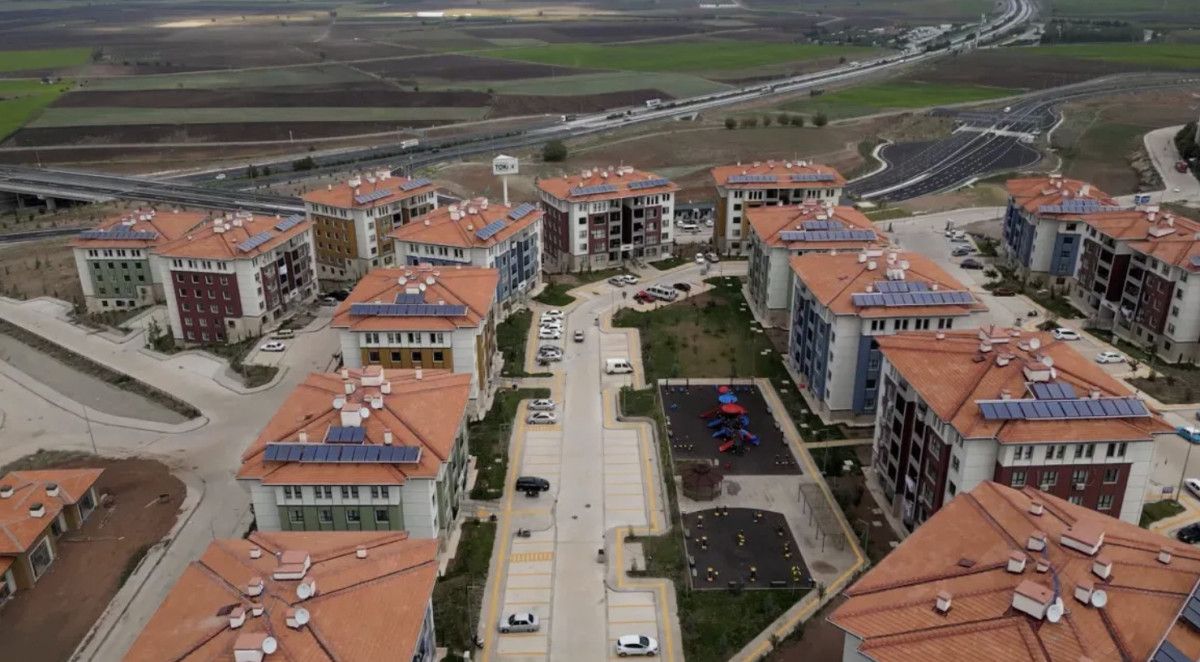 Ensonhaber deprem bölgesinde: Devlet bizim babamız