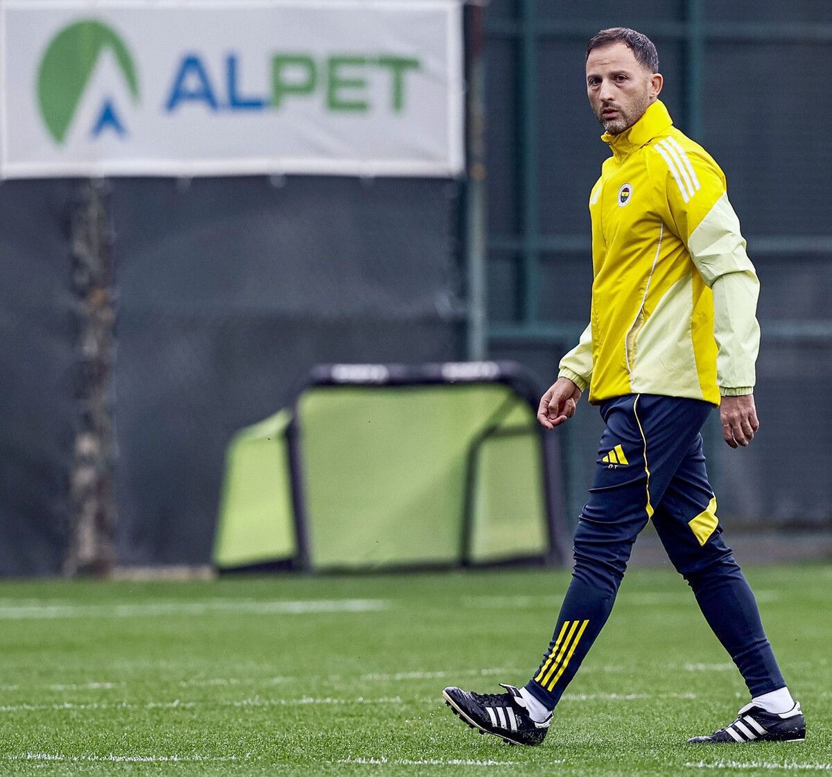 Fenerbahçe ve Galatasaray’da ilk 11’ler netleşiyor