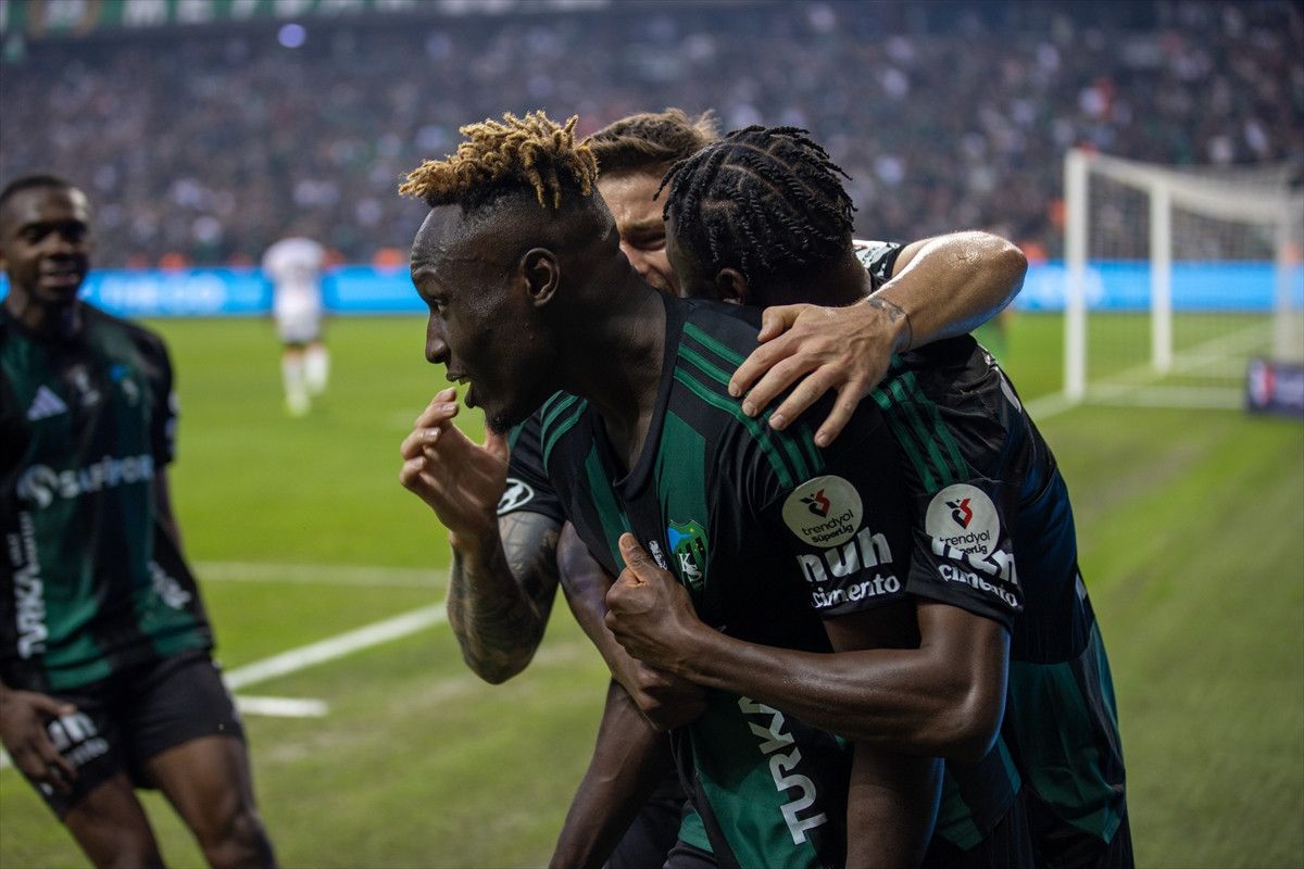 Galatasaray, Kocaelispor deplasmanında kaybetti